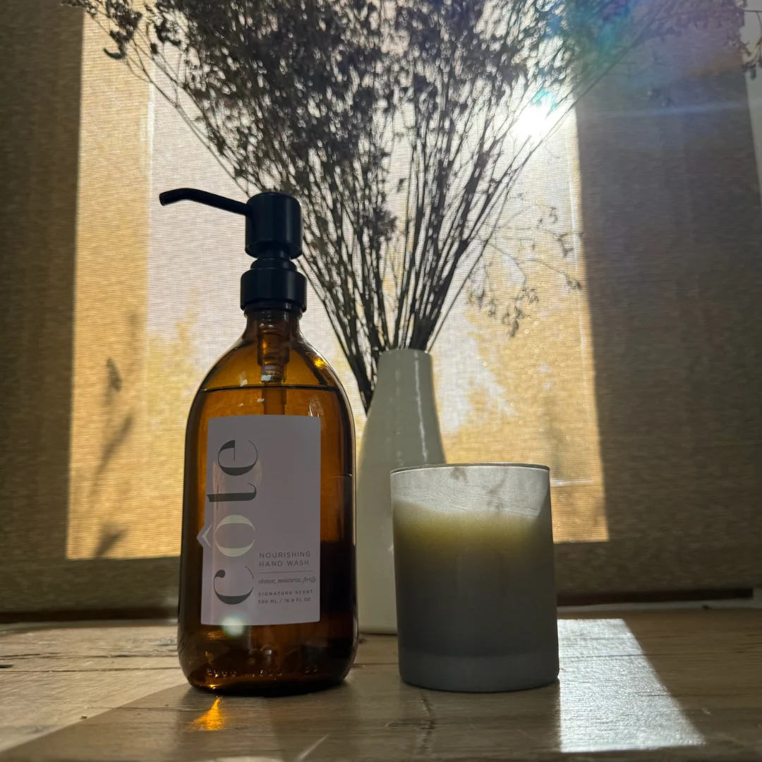 Le Maison Set, Limited Edition Hand Wash and Candle Gift Set - Image 3